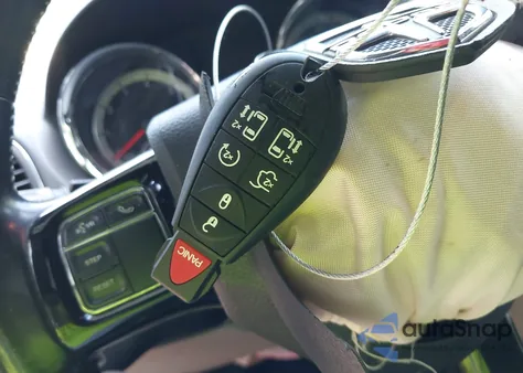 2020 Dodge Grand Caravan Sxt из США, поврежденный, VIN 2C4RDGCG3LR193722